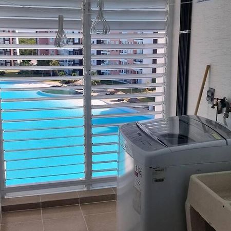 Departamento Con Laguna Artificial Cancún Exterior foto
