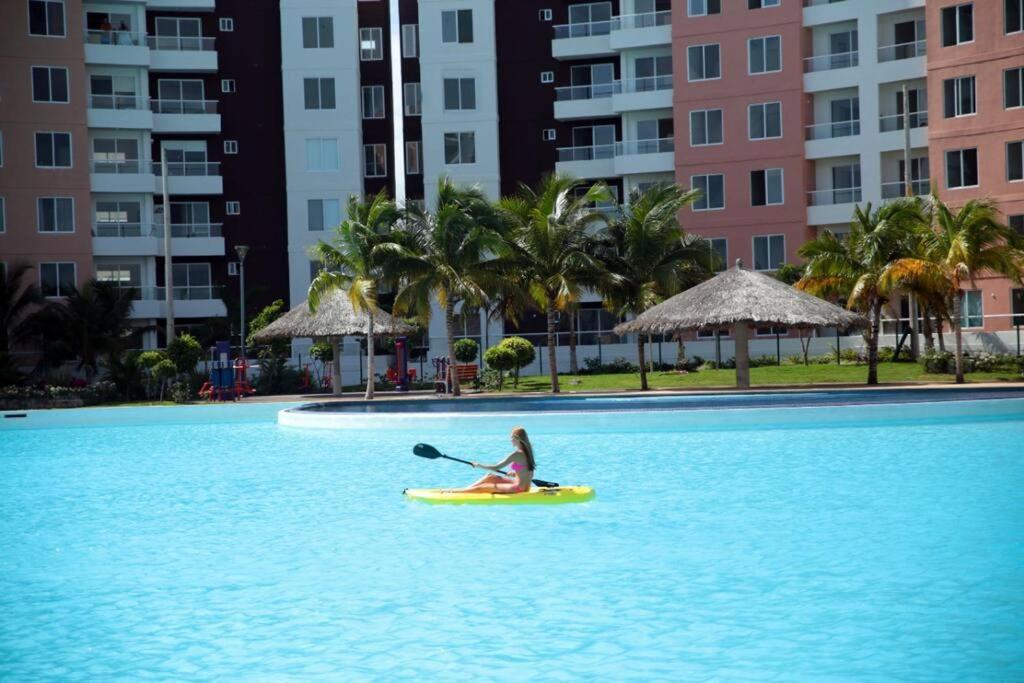Departamento Con Laguna Artificial Cancún Exterior foto